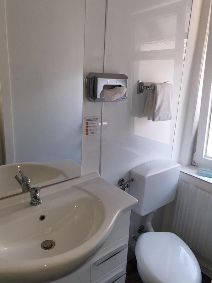 Villa Zur Schoenen Aussicht Bad Salzuflen Esterno foto