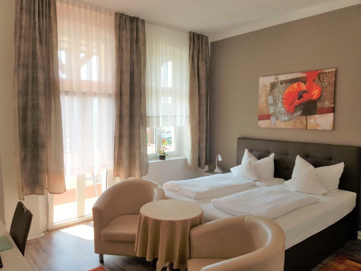 Villa Zur Schoenen Aussicht Bad Salzuflen Esterno foto